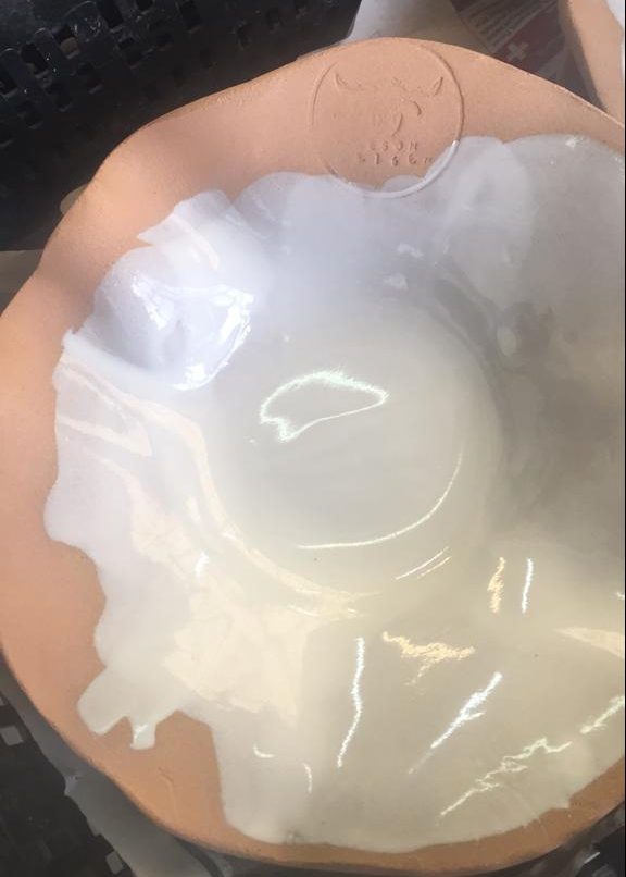 plato hondo vajilla hosteleria fundacio espurna