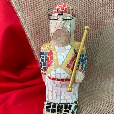 Figura Trencadís Tío de la Porra