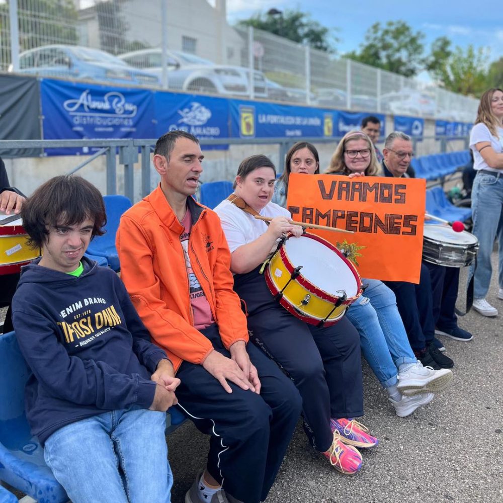 464283814_955721843248355_7266818560936456357_n