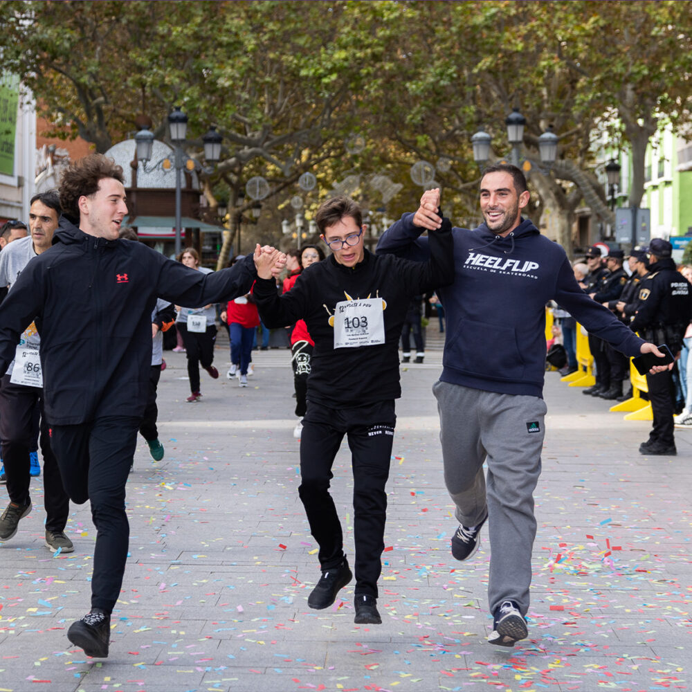 590060436_1271505381668021_3800585152330376940_n 590060436_1271505381668021_3800585152330376940_n